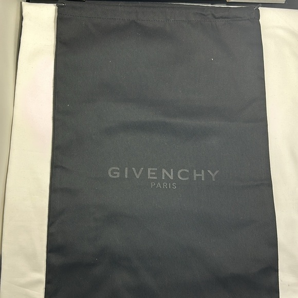 Givenchy Luxury Dust Bag Size 13 1/2” X 23” - Picture 3 of 3